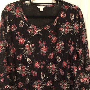 14/16 Floral blouse